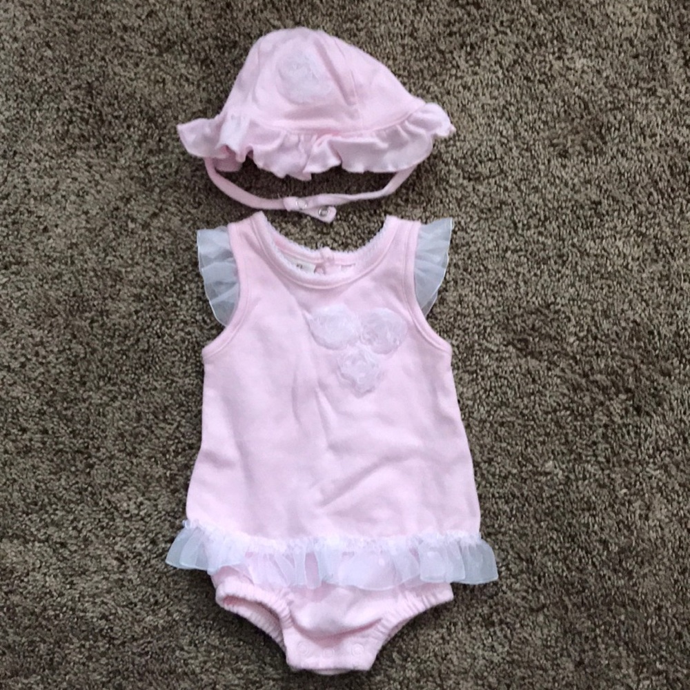 Baby Girl Cutie Pie Outfit Size 3-6mo